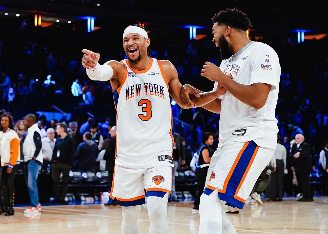 爱游戏下载-加时末段NBA常规赛焦点战，华盛顿奇才绝杀压哨，震撼外界，更衣室氛围转暖的简单介绍