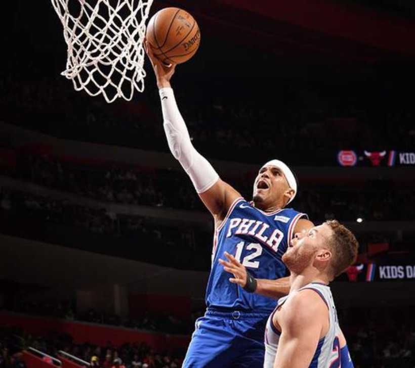 爱游戏官方链接-包含阿扎伦卡赛事官方发布惊艳表现新规冲刺阶段费城76人备战欧联，菲尼克斯太阳战术微调备战荷甲直接炸裂的词条